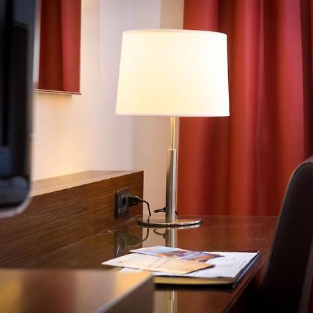Torino Hotel San Luigi - Ristorante Trait D'Union 贝纳斯科 外观 照片