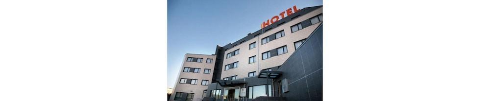 Torino Hotel San Luigi - Ristorante Trait D'Union 贝纳斯科 外观 照片