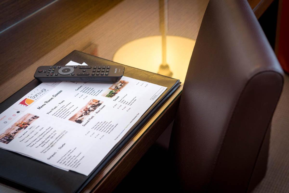 Torino Hotel San Luigi - Ristorante Trait D'Union 贝纳斯科 外观 照片